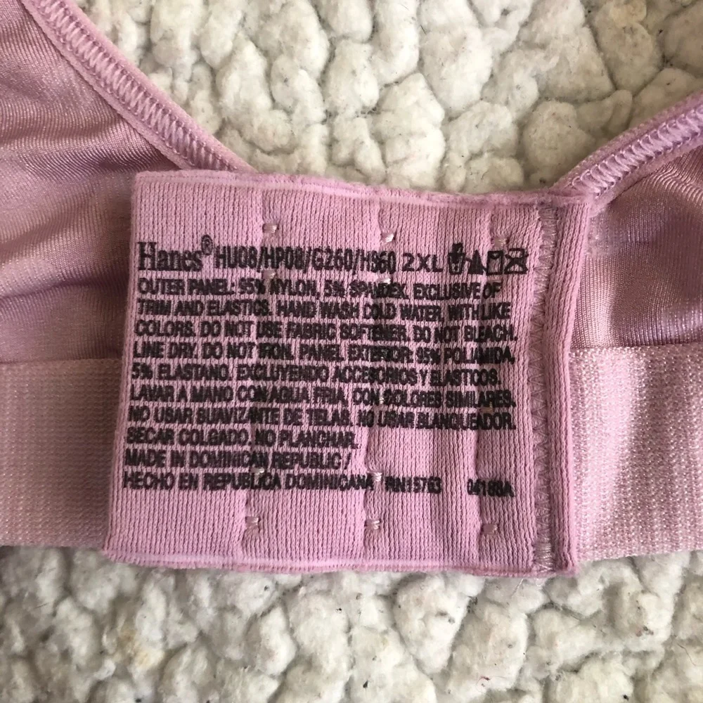 Comfort Flex Fit pink bras Sz 2XL‎